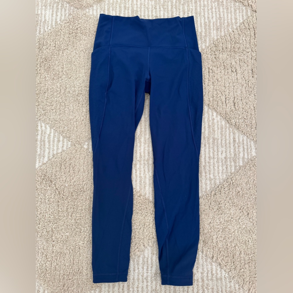 Lululemon Breezy Dot High-rise Legging’s Size 6 - Picture 2 of 4